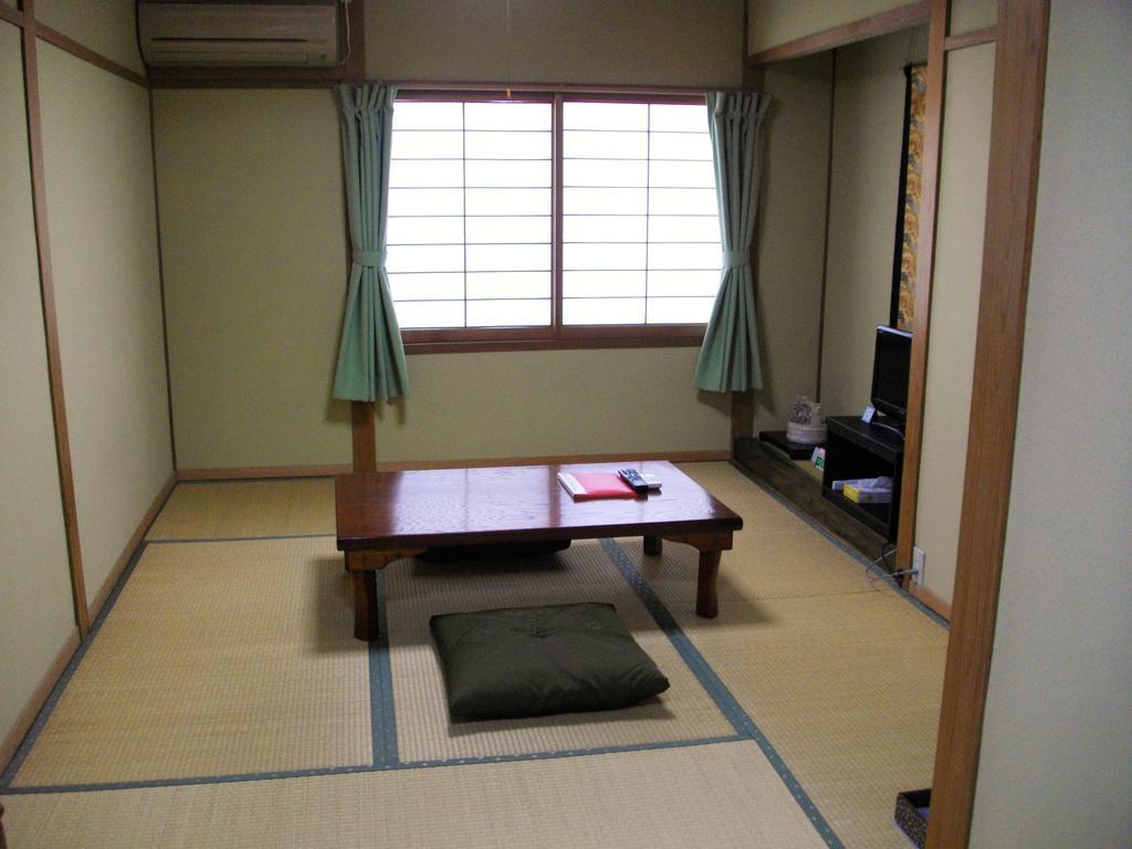 Nishikiro Hotel Киото Екстериор снимка